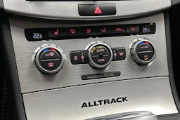harmaa Volkswagen Passat 2012 kuva 18.