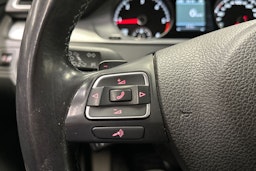 harmaa Volkswagen Passat 2012 kuva 23.