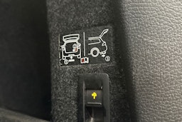 harmaa Volkswagen Passat 2012 kuva 29.