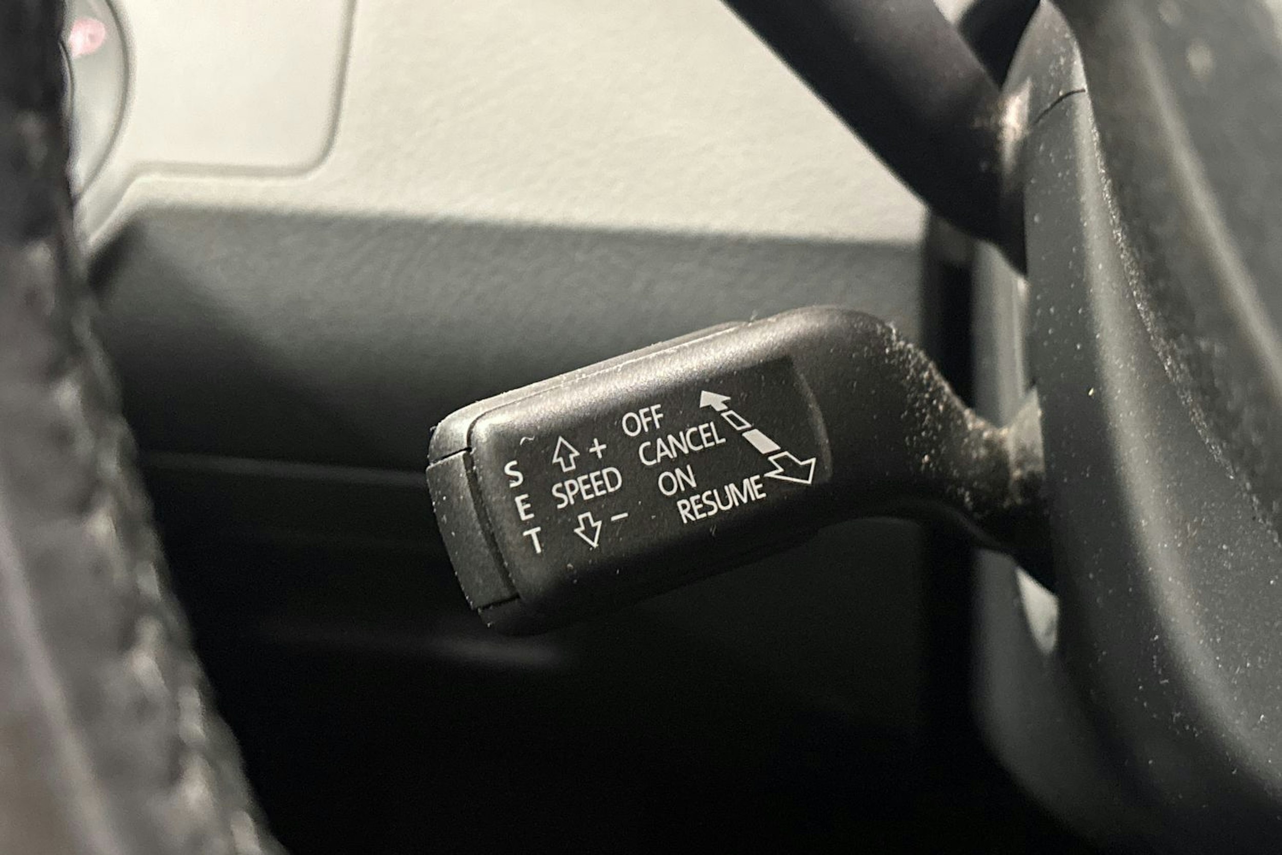 musta Volkswagen Passat 2012 kuva 20.