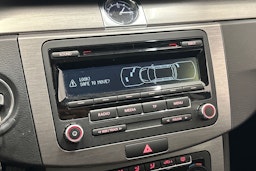 musta Volkswagen Passat 2012 kuva 23.