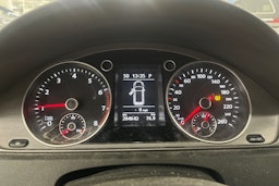 Harmaa Volkswagen PASSAT 2012 kuva 18.