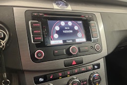 Harmaa Volkswagen PASSAT 2012 kuva 19.