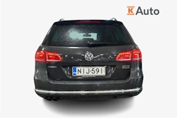 harmaa Volkswagen Passat 2012 kuva 3.
