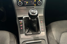 harmaa Volkswagen Passat 2012 kuva 18.