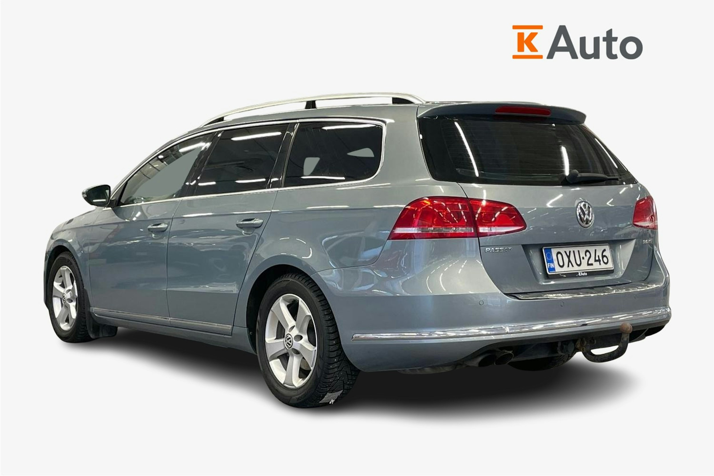 harmaa Volkswagen Passat 2012 kuva 2.