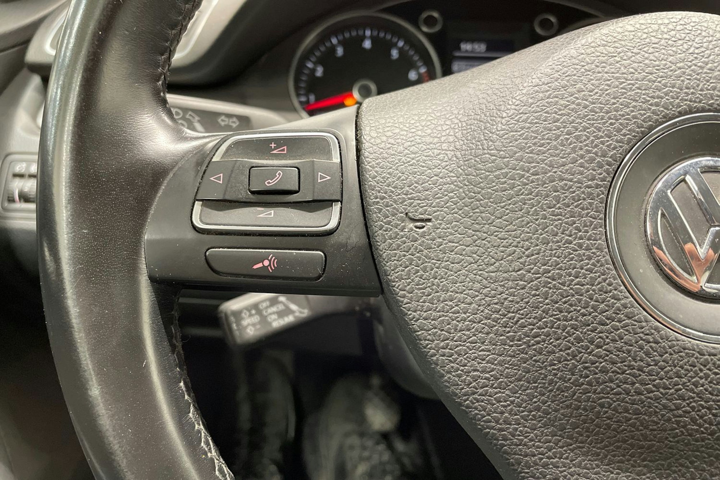 valkoinen Volkswagen Passat 2012 kuva 21.