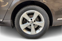 Ruskea (beige) Volkswagen PASSAT 2012 kuva 12.