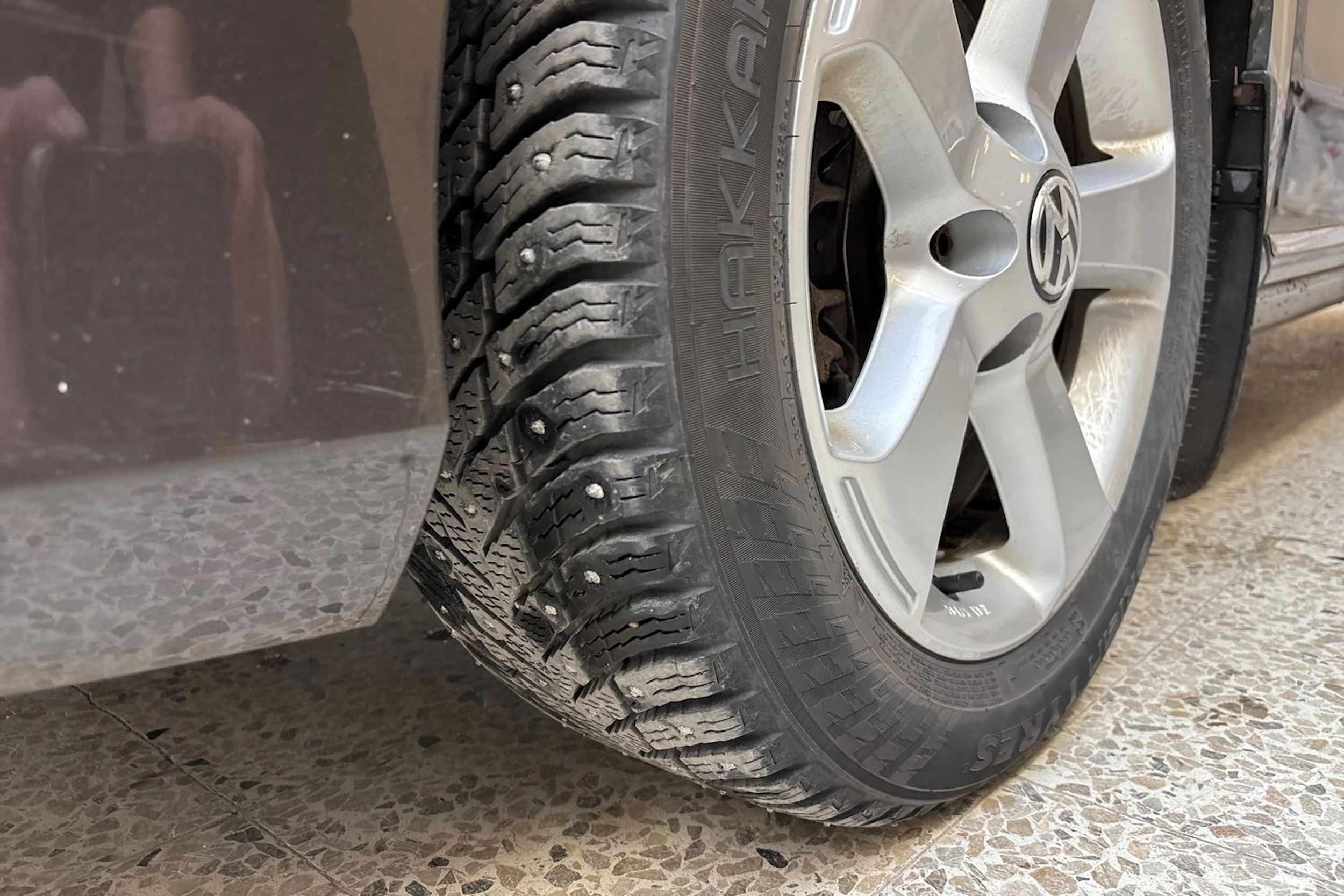 Ruskea (beige) Volkswagen PASSAT 2012 kuva 13.