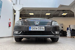 Ruskea (beige) Volkswagen PASSAT 2012 kuva 18.