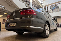 Ruskea (beige) Volkswagen PASSAT 2012 kuva 22.