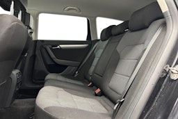 Musta Volkswagen PASSAT 2012 kuva 3.