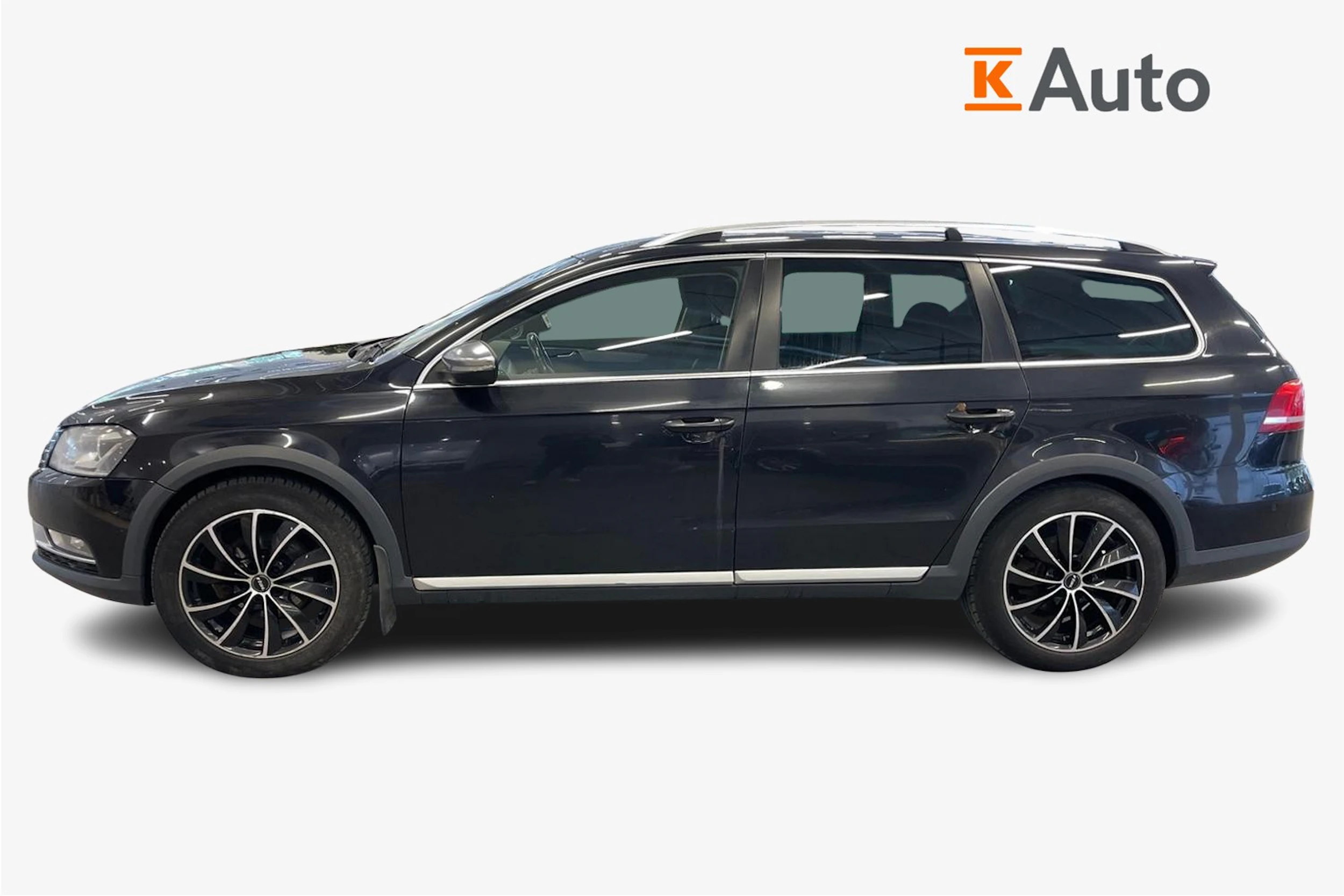 Musta Volkswagen PASSAT 2012 kuva 5.