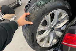 Musta Volkswagen PASSAT 2012 kuva 12.