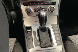 Musta Volkswagen PASSAT 2012 kuva 20.