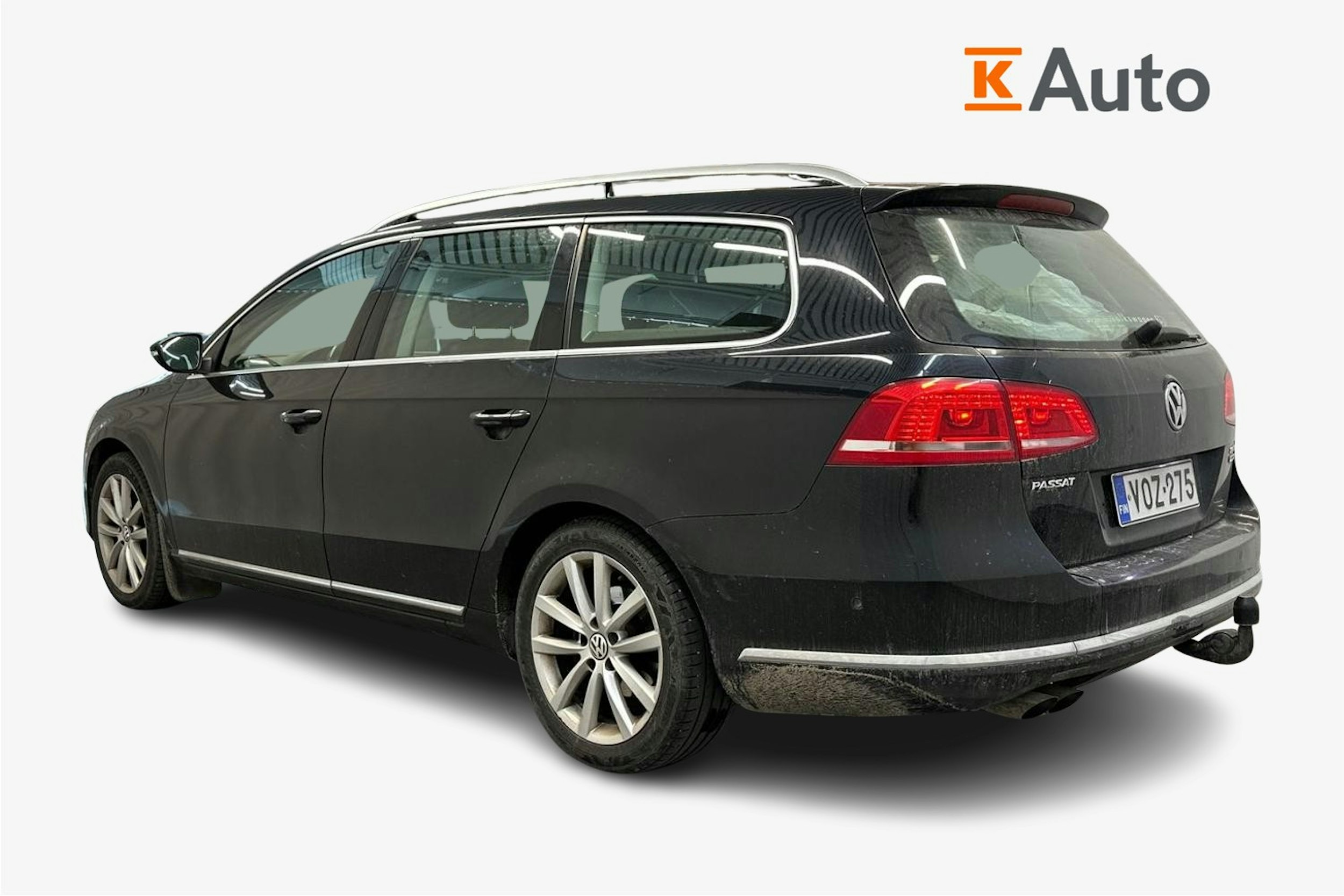 musta Volkswagen Passat 2012 kuva 2.