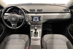 Ruskea (beige) Volkswagen PASSAT 2012 kuva 7.