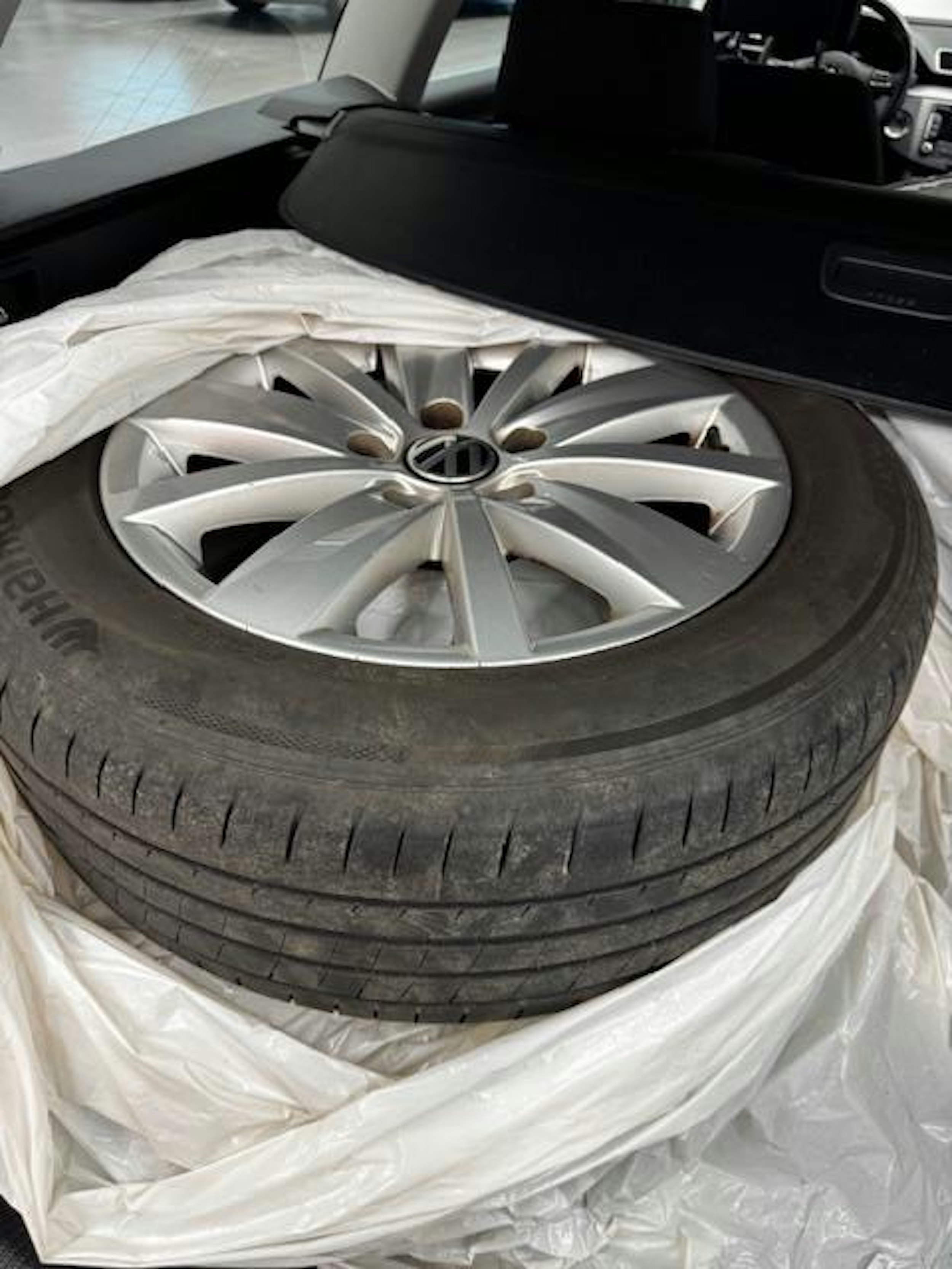 Ruskea (beige) Volkswagen PASSAT 2012 kuva 10.