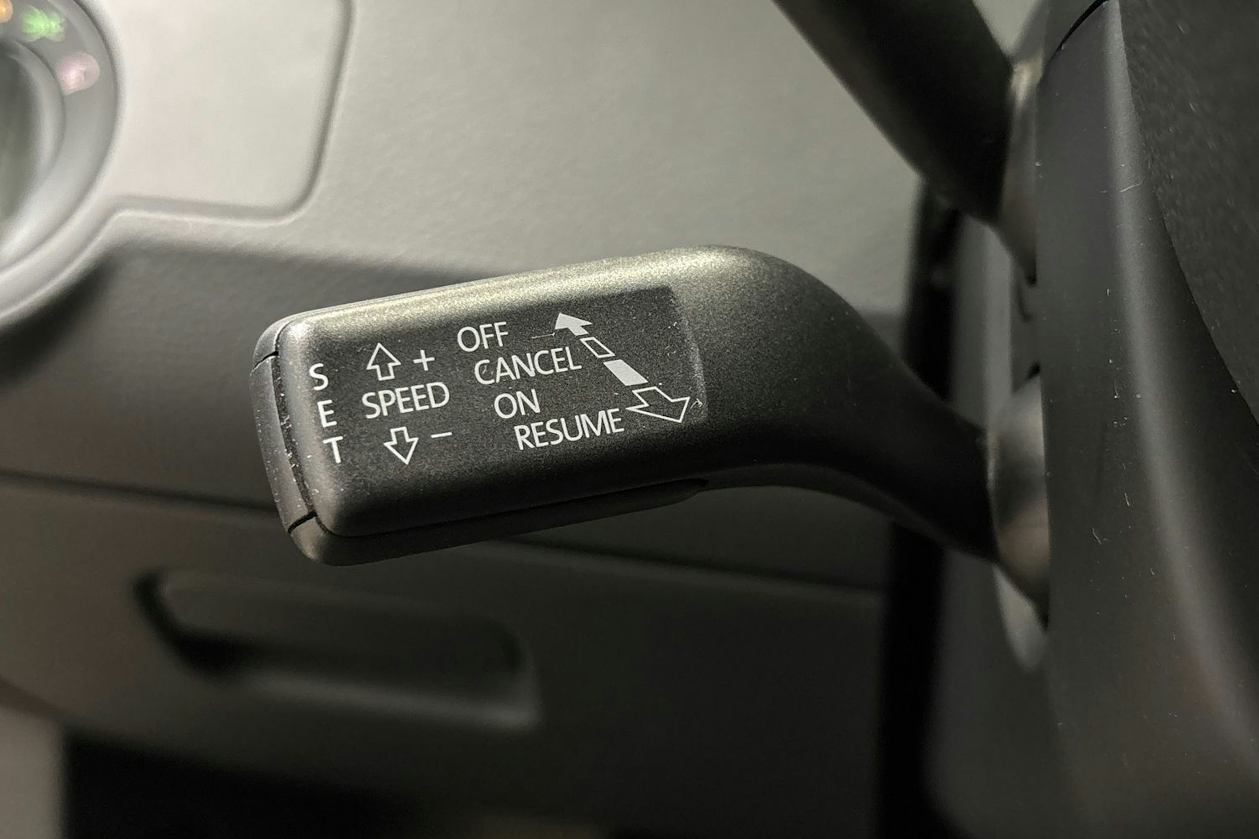 Ruskea (beige) Volkswagen PASSAT 2012 kuva 16.