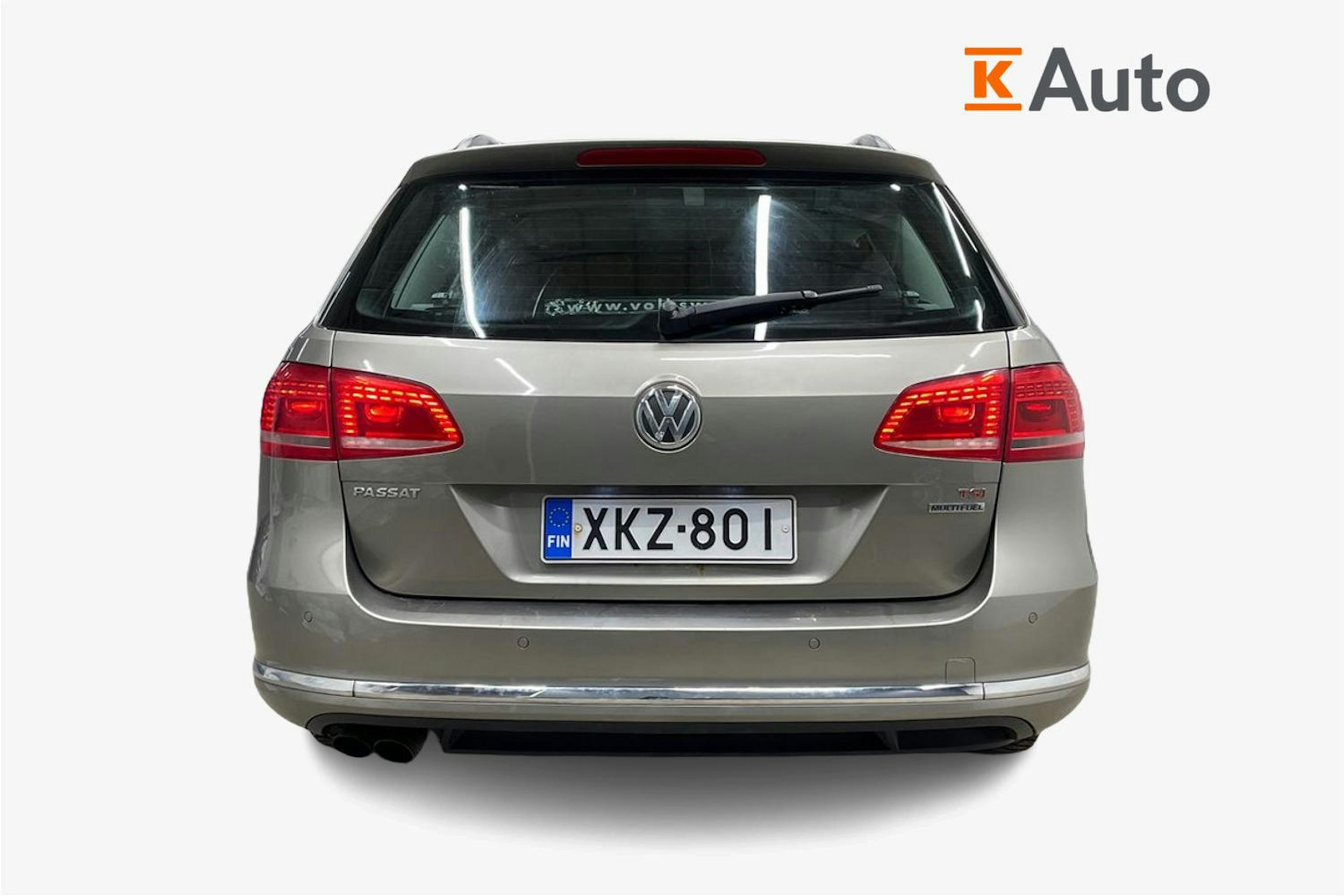Ruskea (beige) Volkswagen PASSAT 2012 kuva 3.