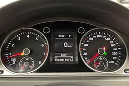 Ruskea (beige) Volkswagen PASSAT 2012 kuva 16.