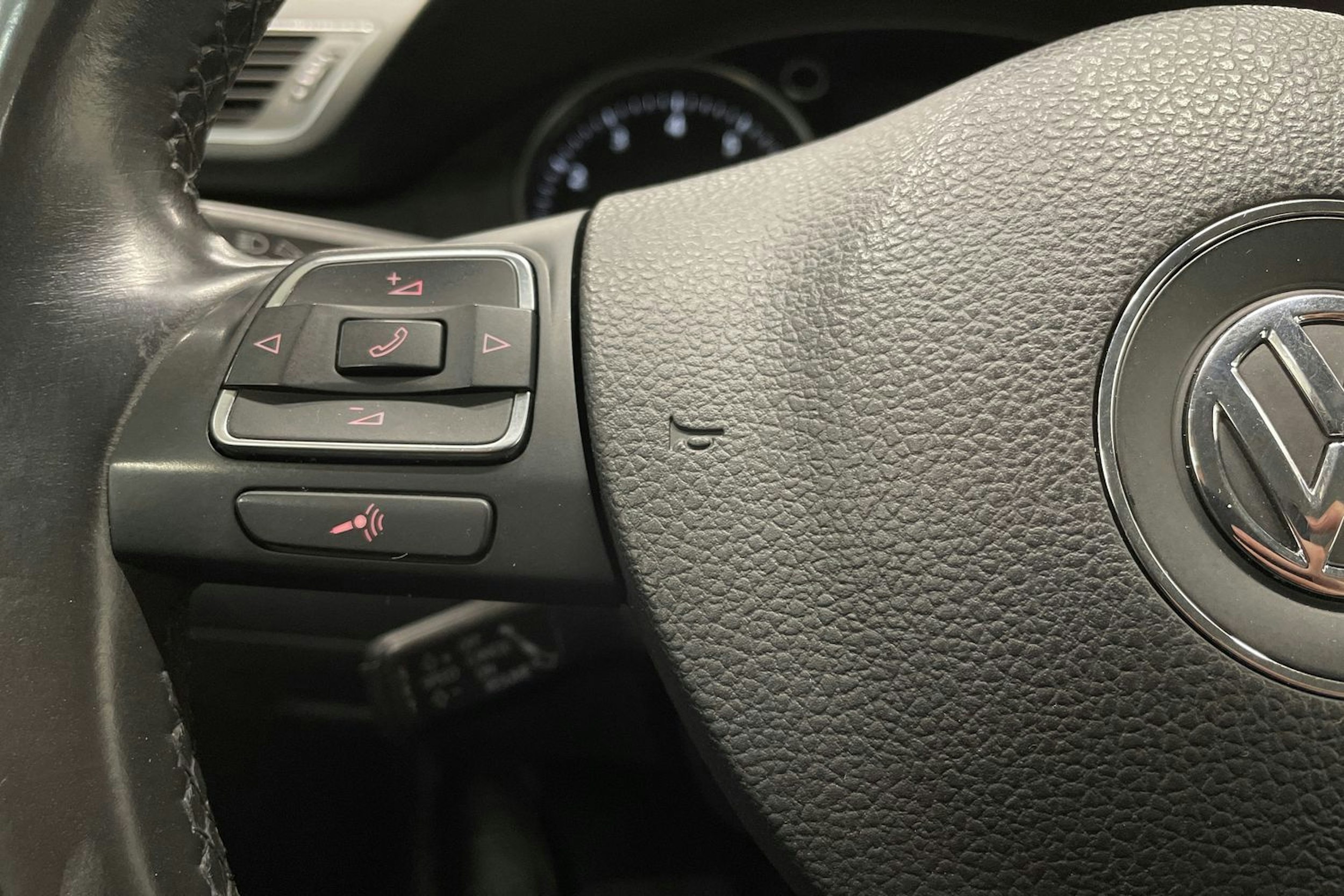 Ruskea (beige) Volkswagen PASSAT 2012 kuva 20.