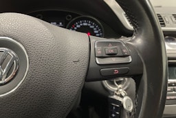 Ruskea (beige) Volkswagen PASSAT 2012 kuva 21.