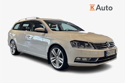 Valkoinen Volkswagen PASSAT 2012 kuva 1.