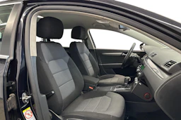 musta Volkswagen Passat 2012 kuva 7.