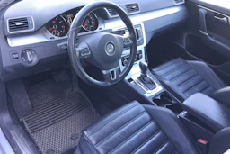 met. harmaa Volkswagen Passat 2012 kuva 3.