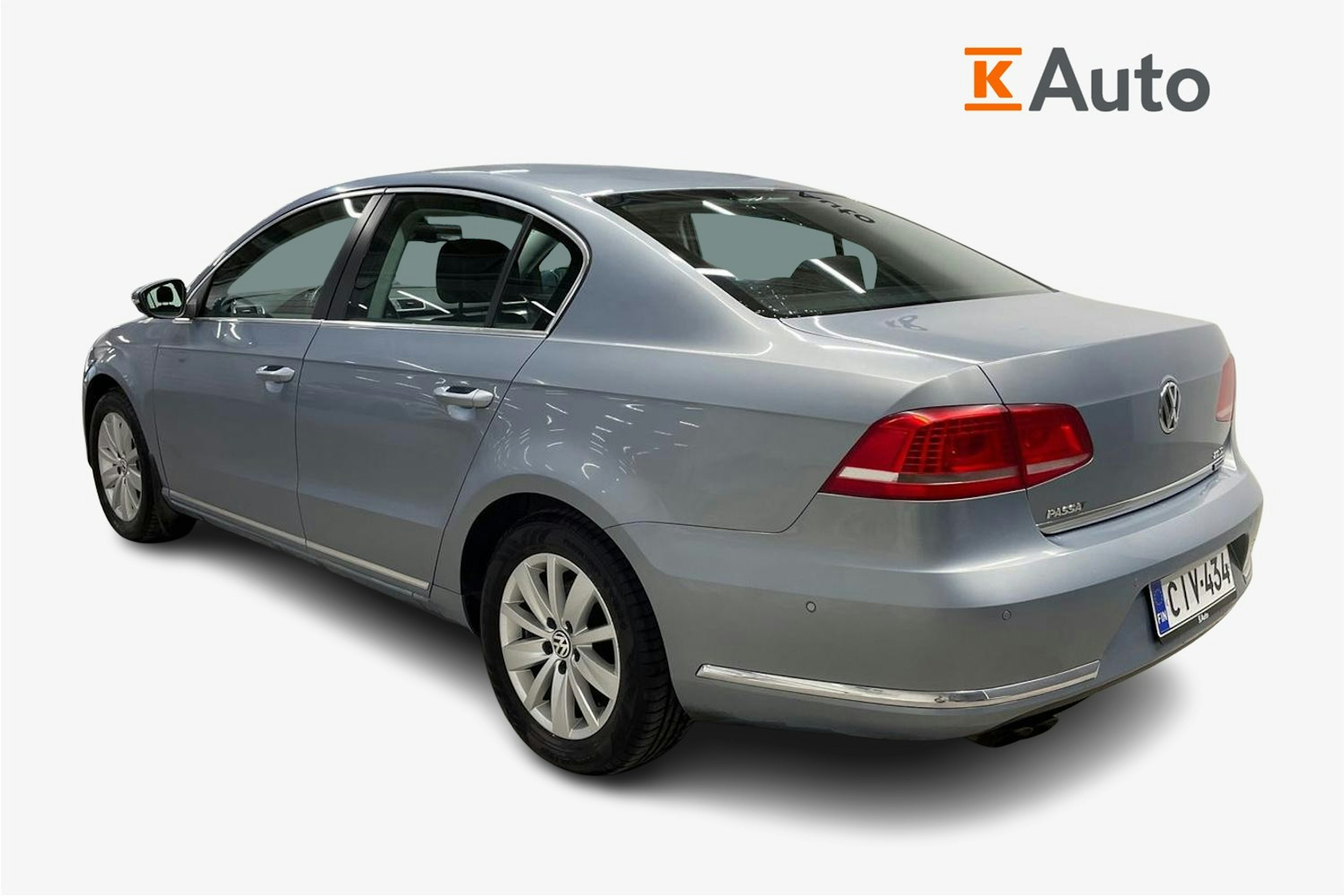 Harmaa Volkswagen PASSAT 2013 kuva 2.