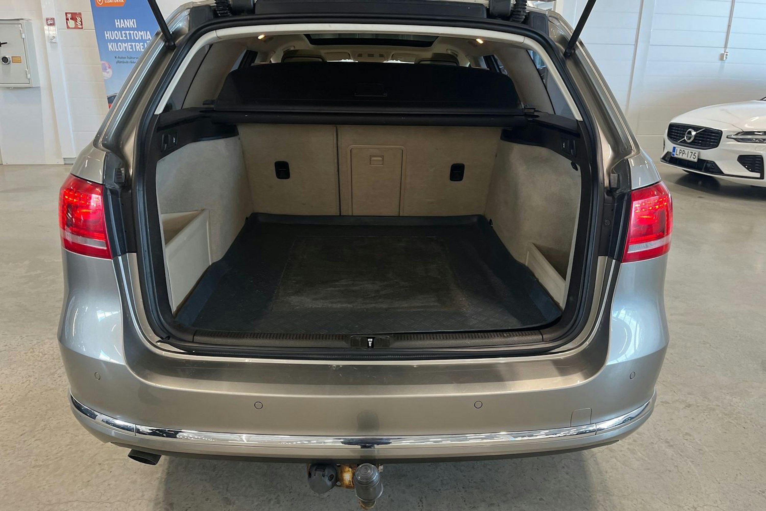 met. ruskea (beige) Volkswagen Passat 2013 kuva 29.