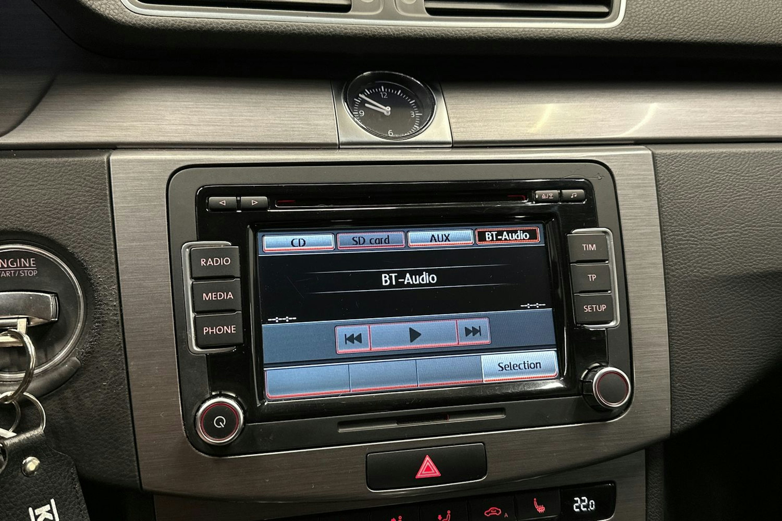 musta Volkswagen Passat 2013 kuva 19.