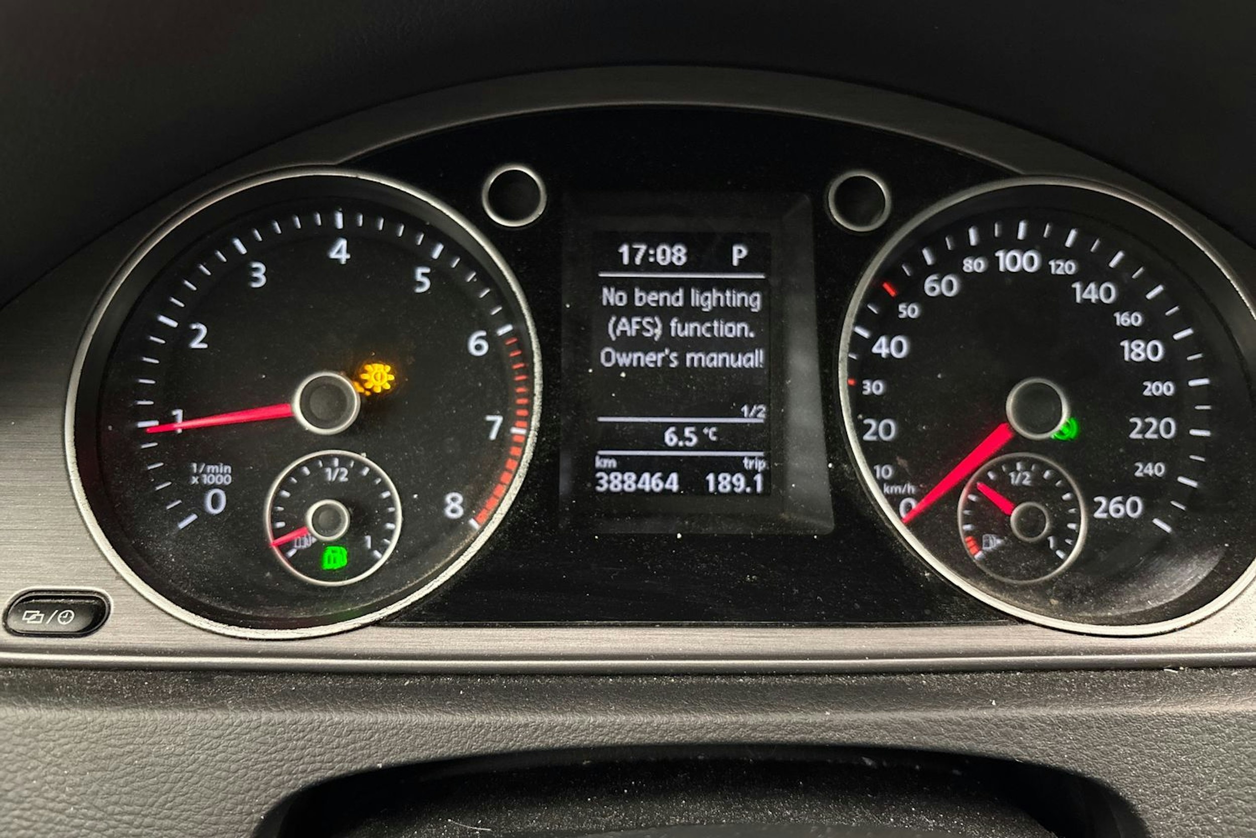 Harmaa Volkswagen PASSAT 2013 kuva 17.