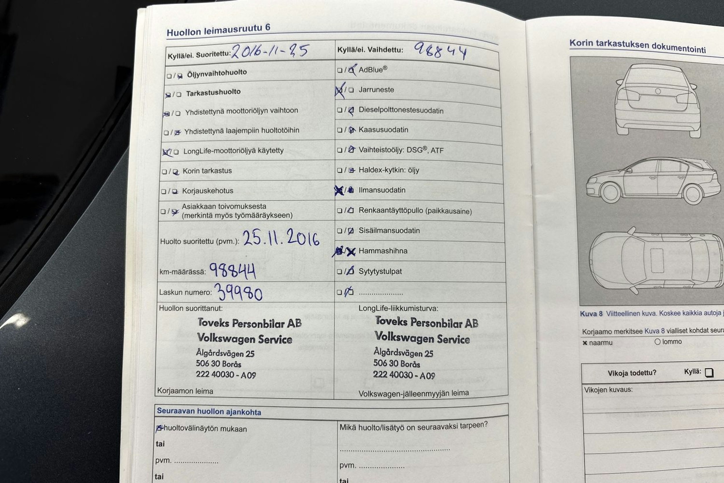 Harmaa Volkswagen PASSAT 2013 kuva 29.