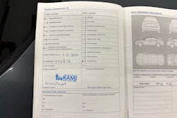 Harmaa Volkswagen PASSAT 2013 kuva 39.