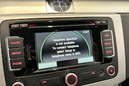 Harmaa Volkswagen PASSAT 2013 kuva 25.