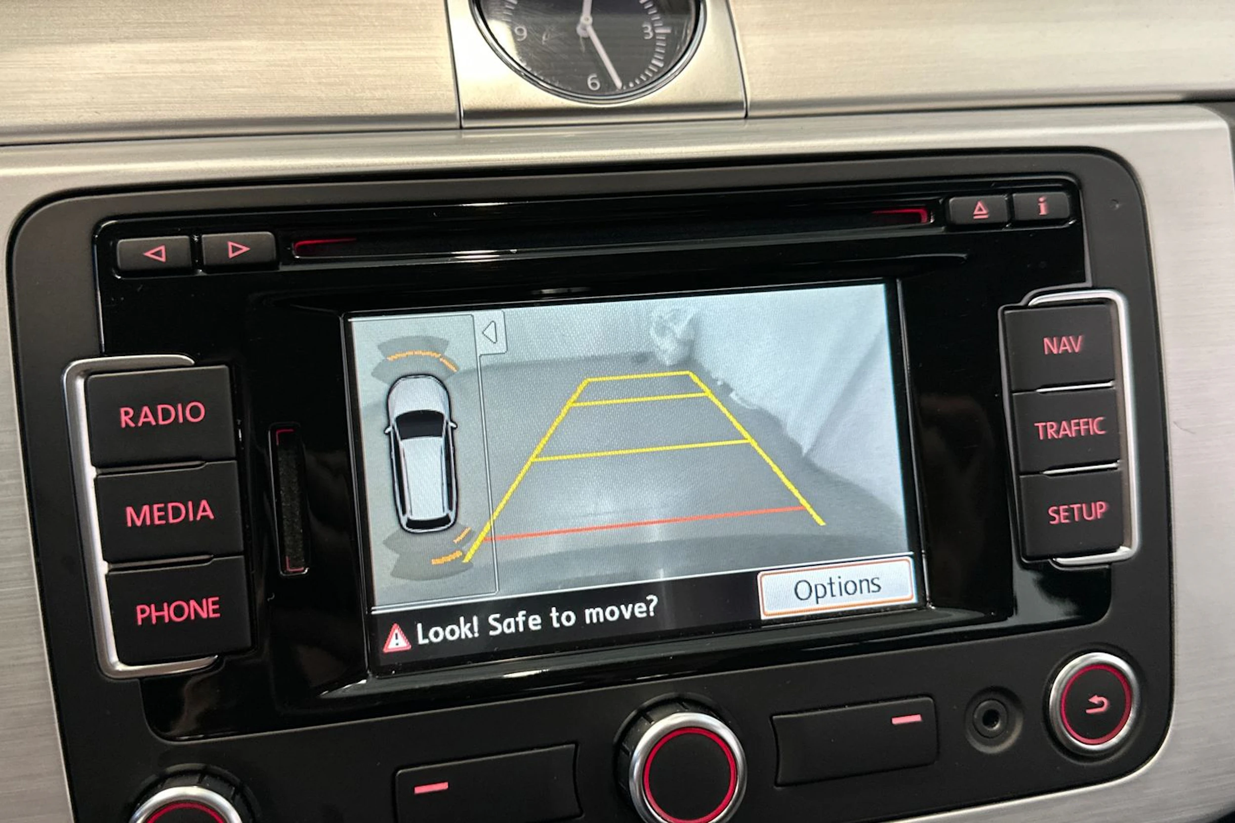 Harmaa Volkswagen PASSAT 2013 kuva 26.