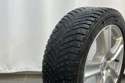 Harmaa Volkswagen PASSAT 2013 kuva 30.