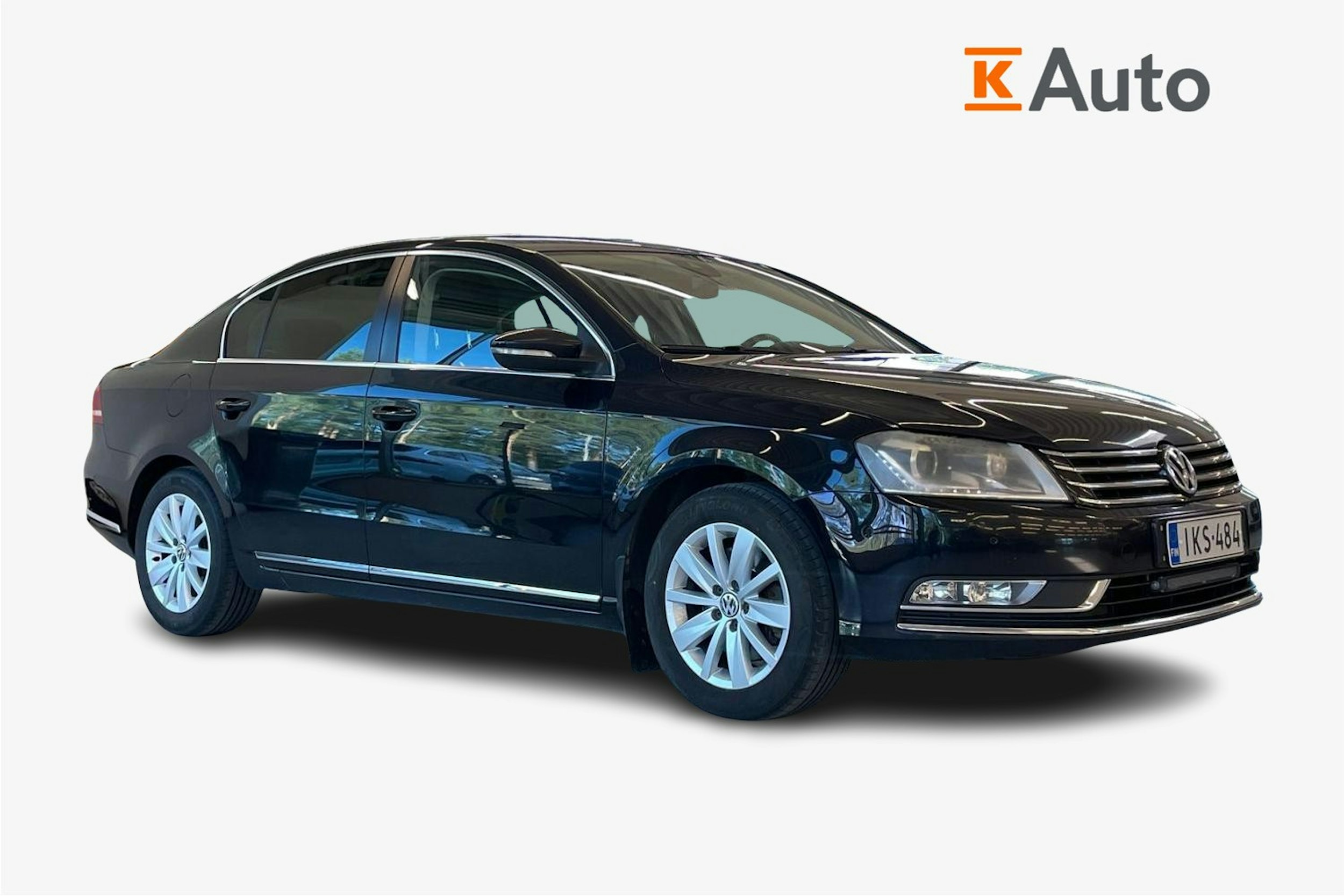 Musta Volkswagen PASSAT 2013 kuva 2.