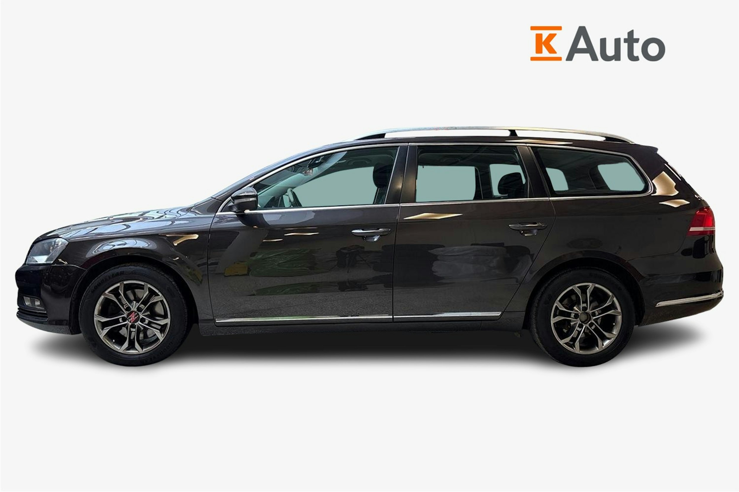 ruskea (beige) Volkswagen Passat 2013 kuva 6.