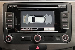 ruskea (beige) Volkswagen Passat 2013 kuva 23.