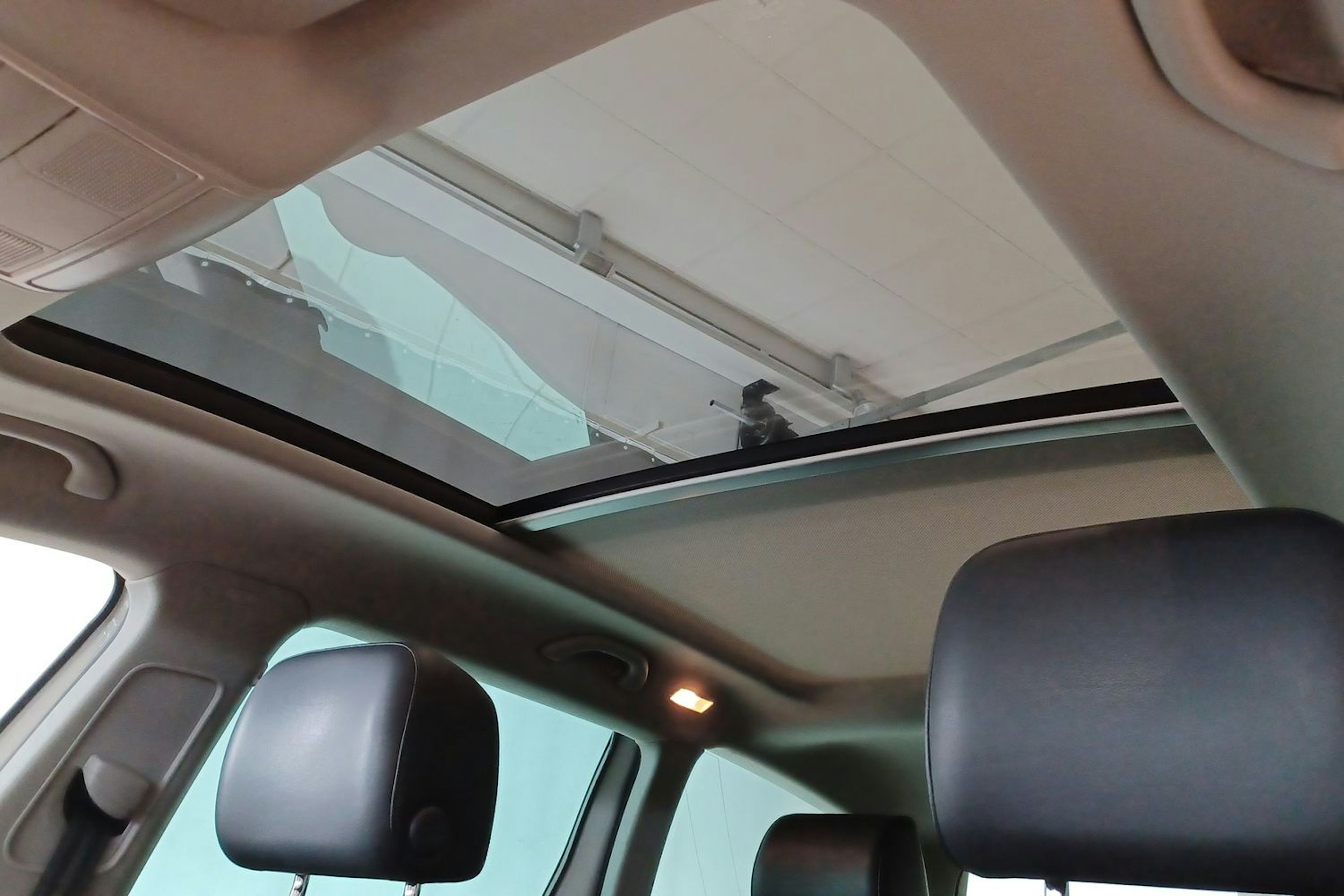 Valkoinen Volkswagen PASSAT 2013 kuva 21.