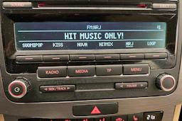 valkoinen Volkswagen Passat 2013 kuva 24.