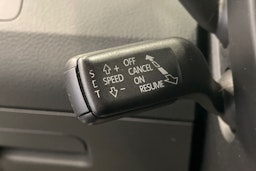 harmaa Volkswagen Passat 2013 kuva 40.