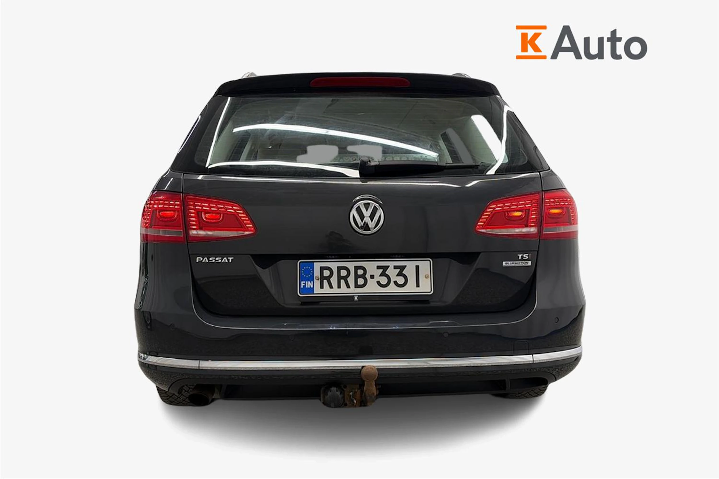 harmaa Volkswagen Passat 2013 kuva 3.