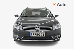 harmaa Volkswagen Passat 2013 kuva 5.