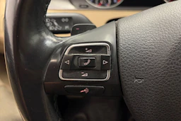 harmaa Volkswagen Passat 2013 kuva 18.