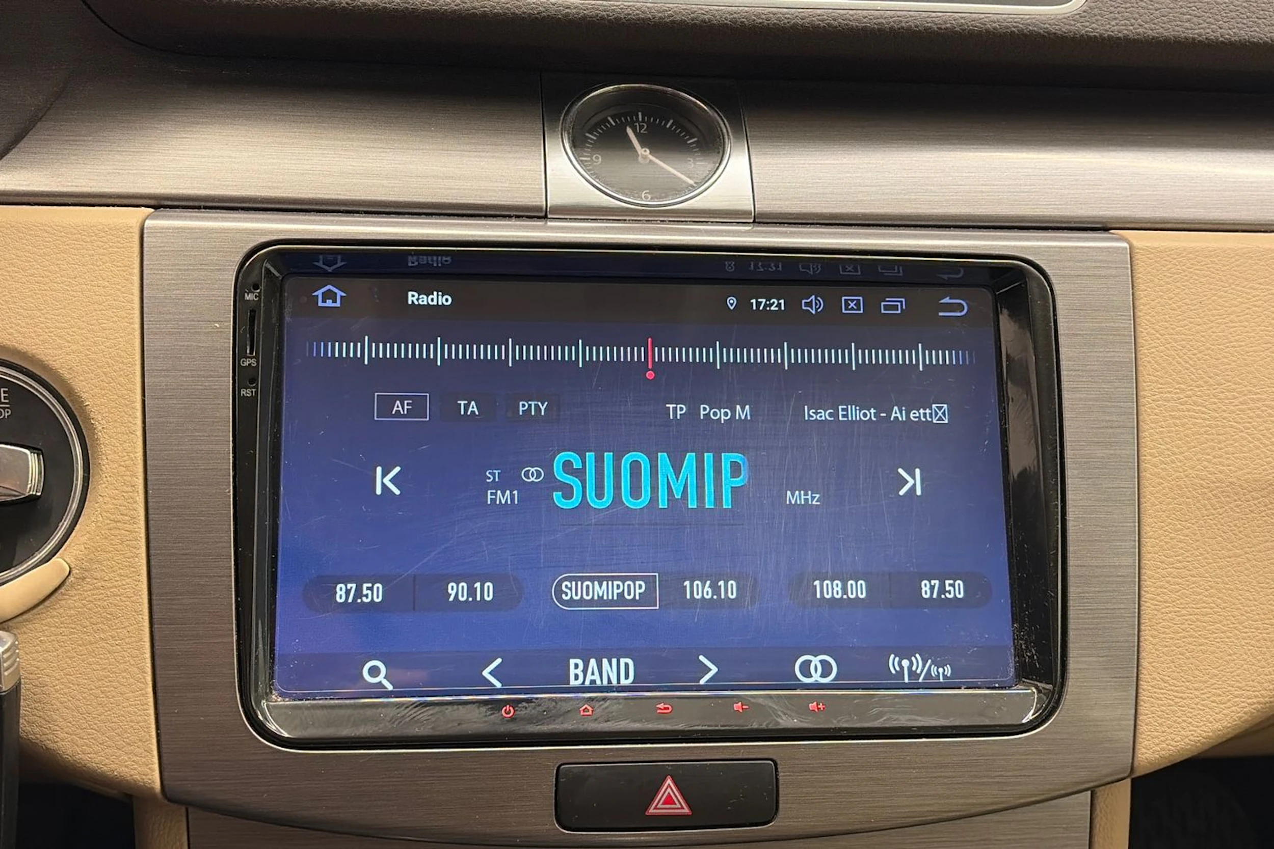 harmaa Volkswagen Passat 2013 kuva 21.