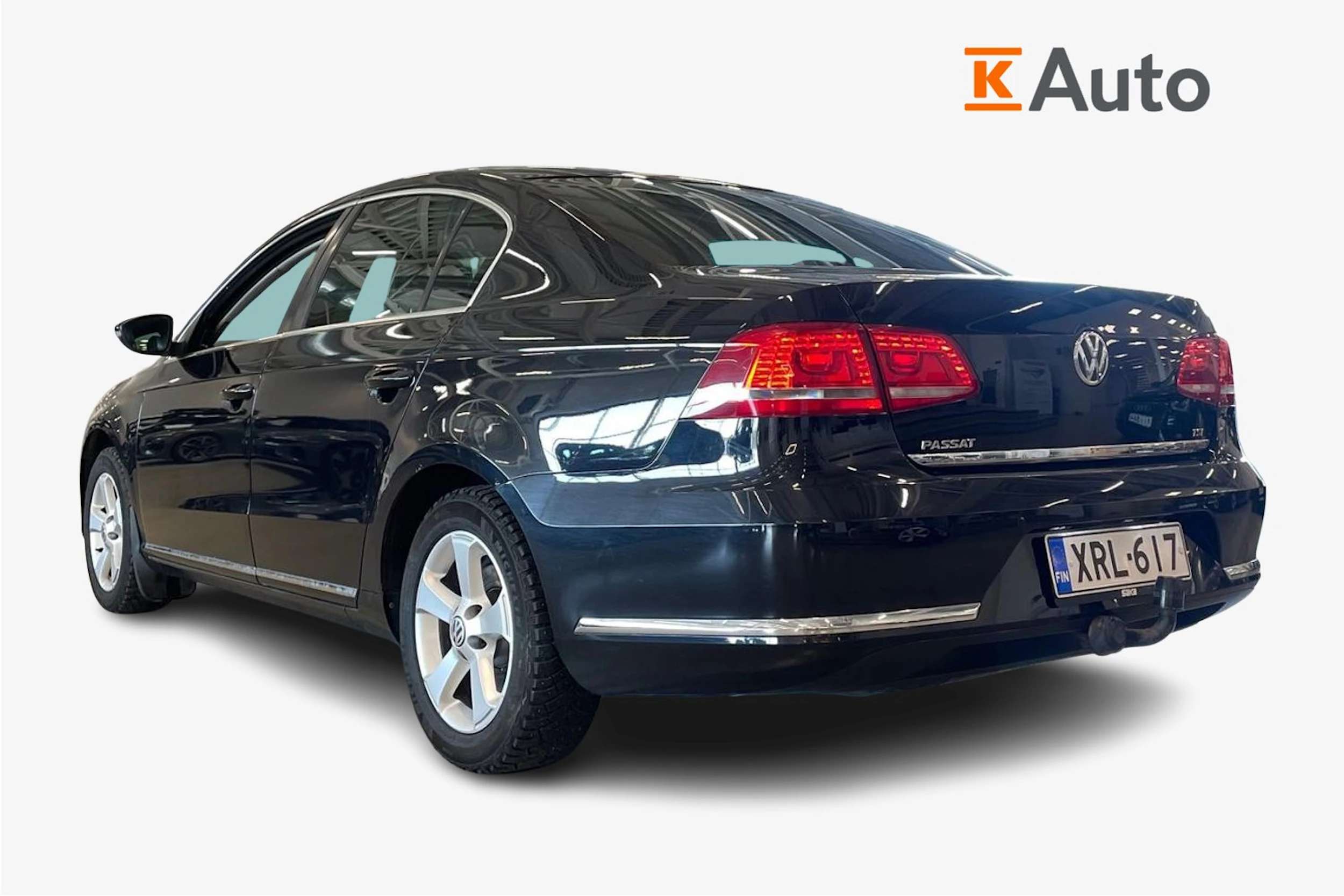 musta Volkswagen Passat 2013 kuva 3.